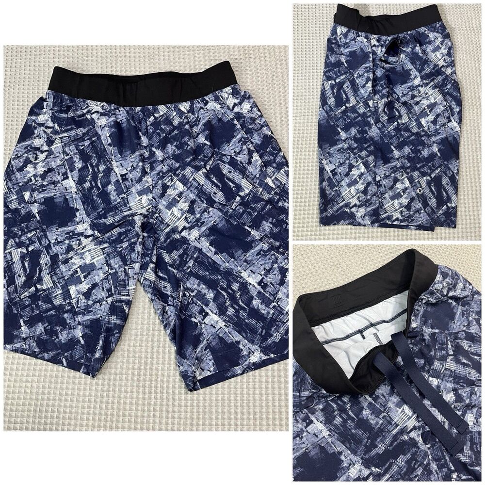 Lululemon Core Shorts Mens M Blue Geometric Cityscape 11" Linerless Athletic